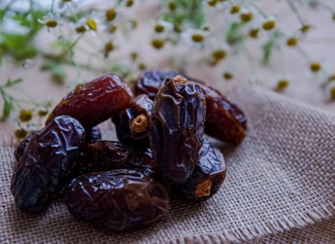 تصویر 3 از خرما کبکاب دارای قند فروکتوز مناسب ورزشکاران